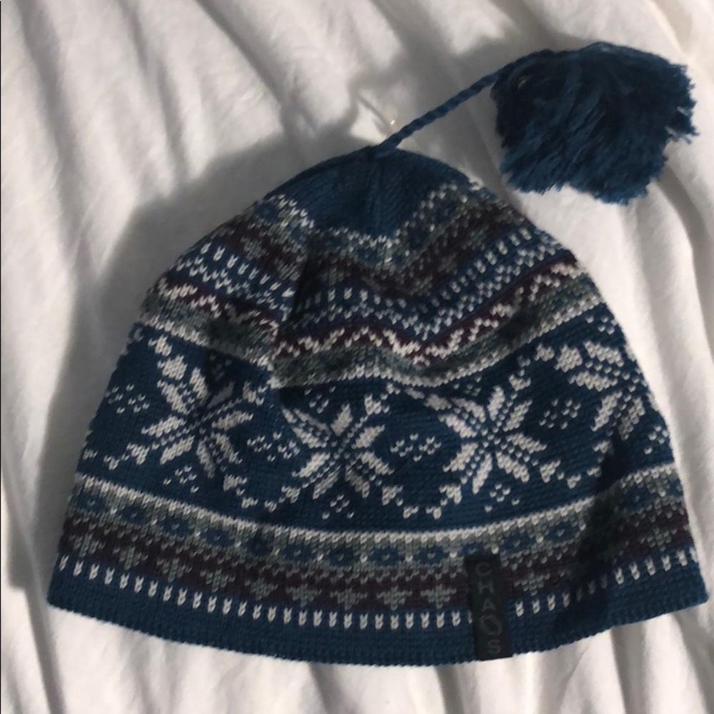 Women’s winter beanie-LIKE NEW!